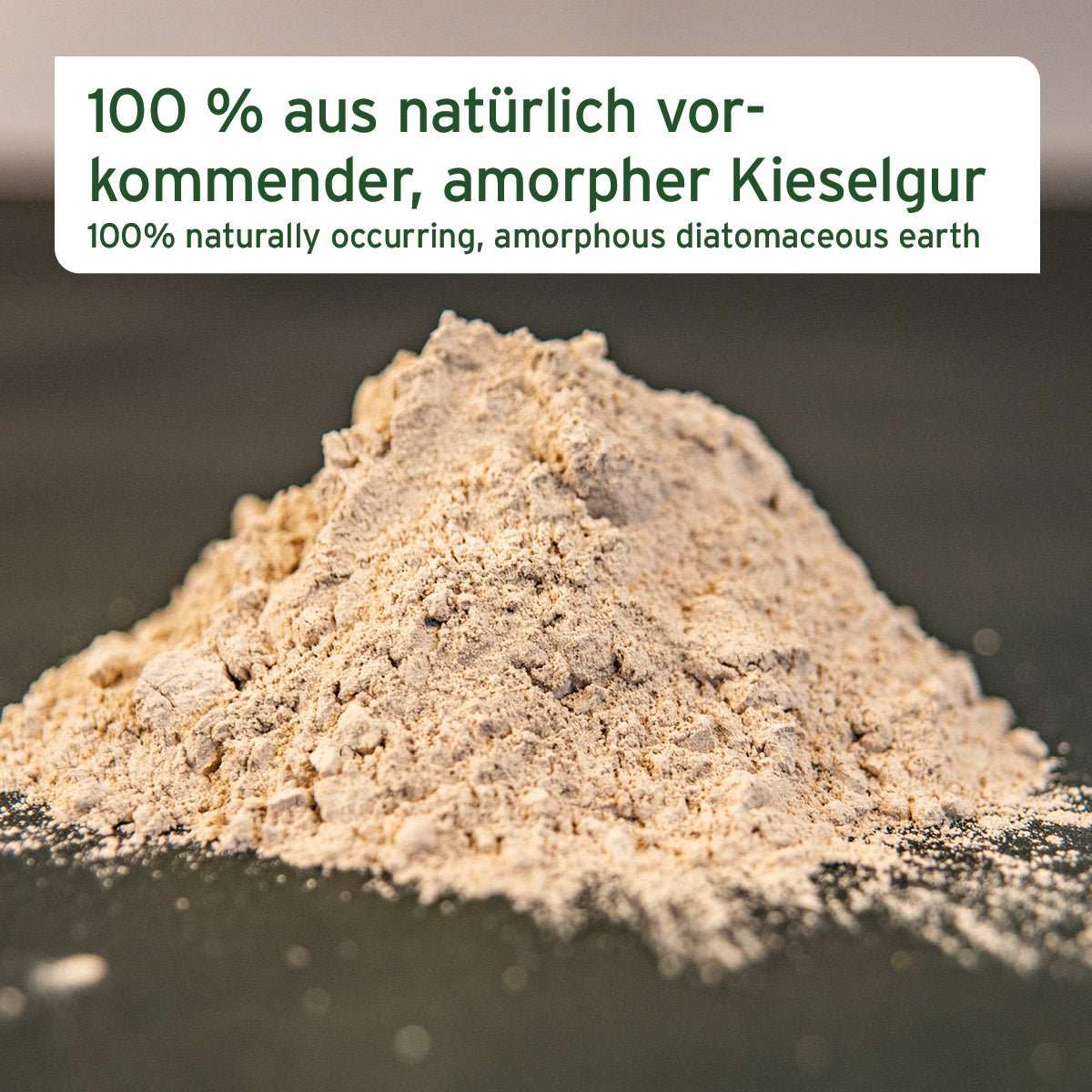 Milben - STOP Puder - AniForte auf dunklem Hintergrund. 