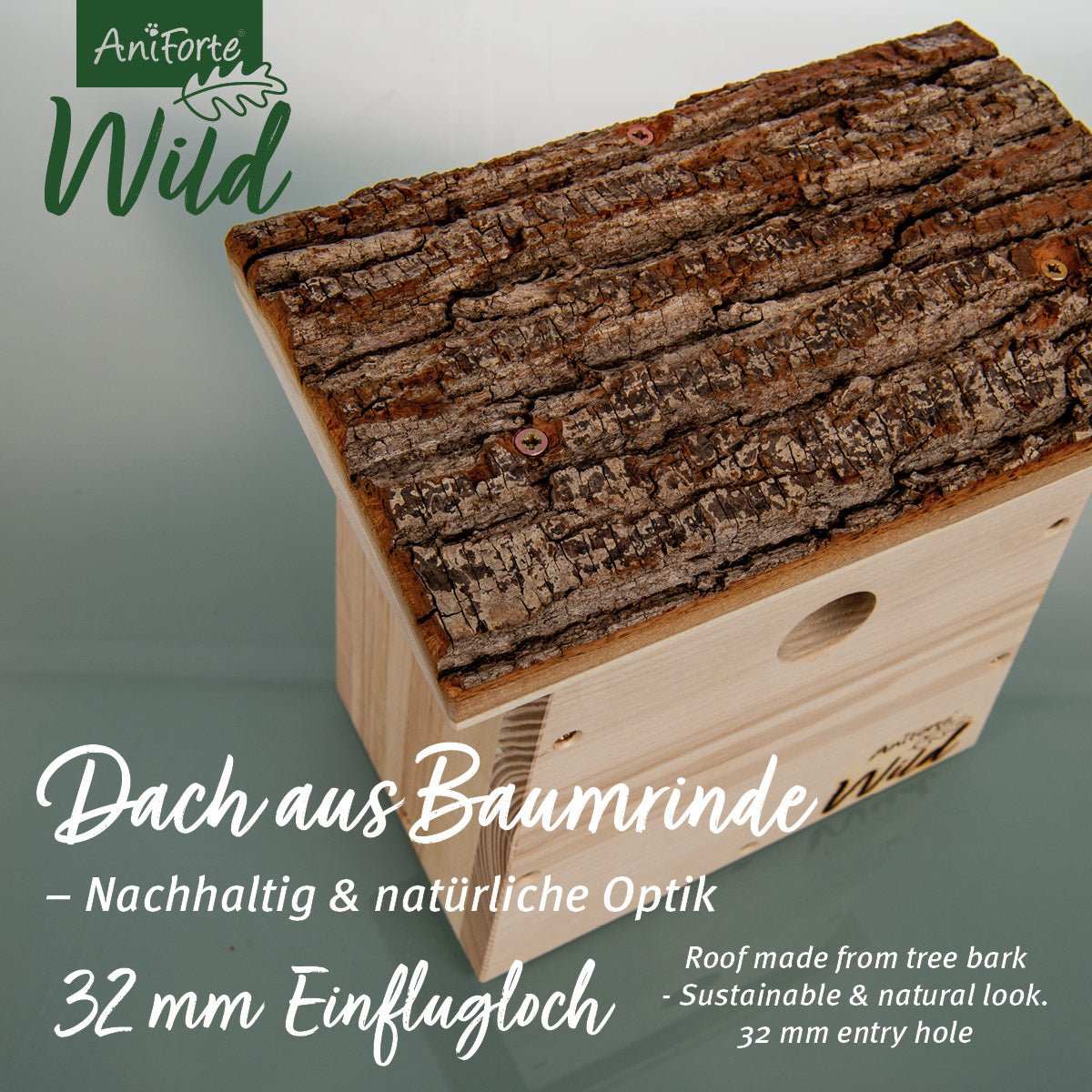 Nistkasten aus naturbelassenem Holz mit 32 mm Einflugloch und Rindendach für Kohlmeisen, Kleiber oder Spatzen; wetterfest und langlebig.